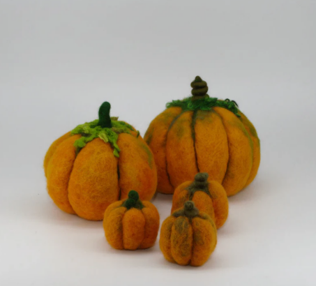 Halloween Pumpkin Needle...