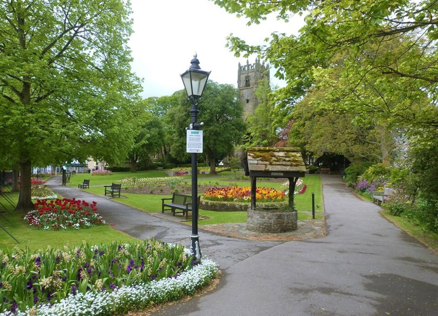 Friary Gardens - Dawdle in Style